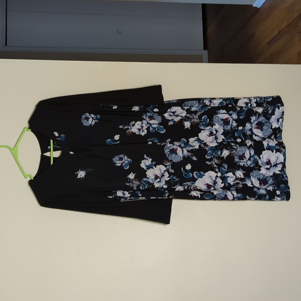 White House Black Market Business Casual Dress